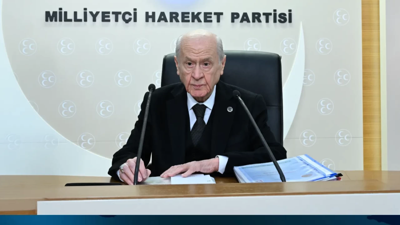 MHP Lideri Bahçeli, Ahmet Türk ile diyaloğunu anlattı! Uzak Şehir dizisini örnek gösterdi: Oyuncular başarılı ama bir şey eksik