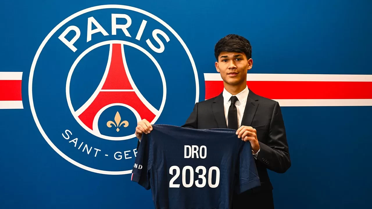PSG, Barcelona’dan Dro Fernandez’i transfer etti