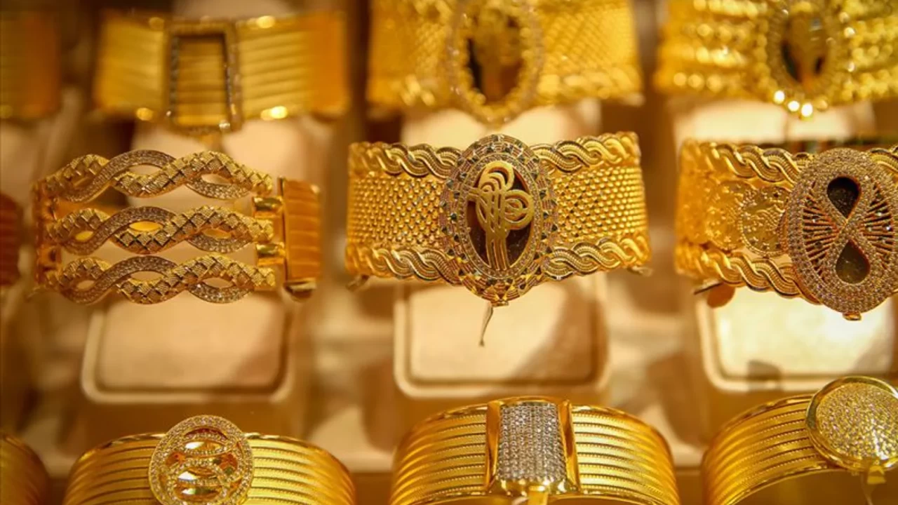 Altın Fiyatları Canlı: Gram Altın Bugün Ne Kadar? (26 Ocak 2026 Çeyrek Altın Fiyatı)