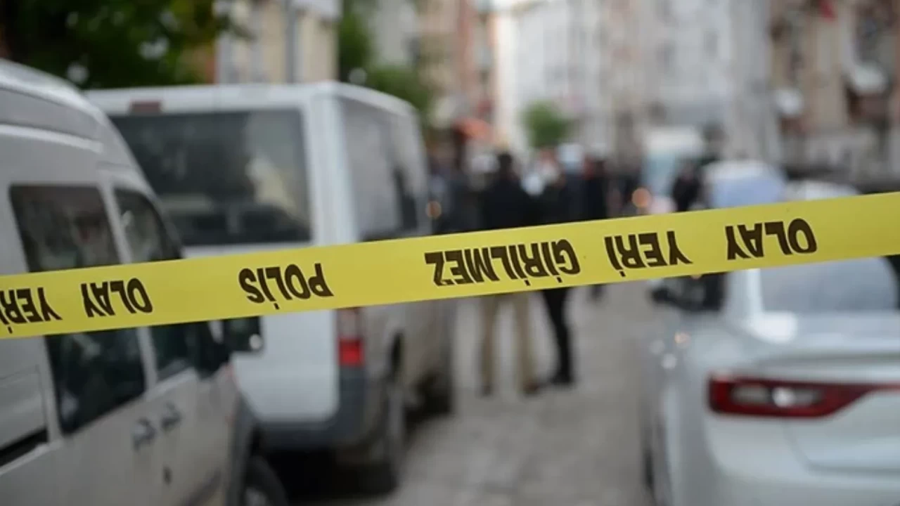 Boşanma aşamasındaki eş dehşet saçtı! 7 çocuk annesi kadın sokak ortasında vurularak öldürüldü