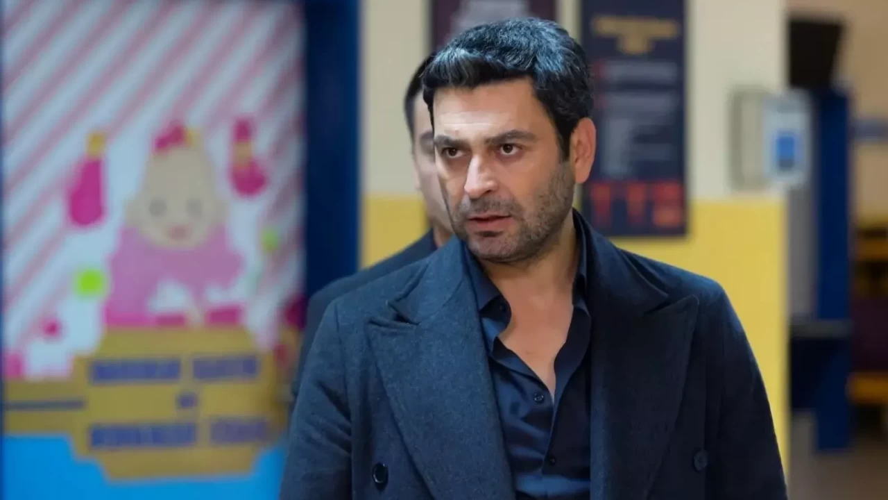 Uzak Şehir’de konak karışıyor! Cihan’dan Boran’a rest: Sen artık Albora değilsin