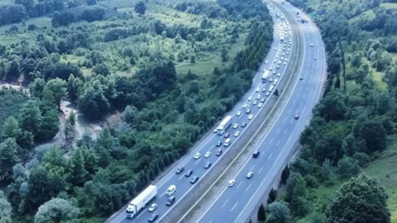 Yola çıkacaklar dikkat: Birçok güzergahta ulaşım kontrollü