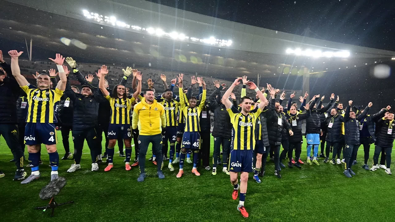 Gençlik ve Spor Bakanı Osman Aşkın Bak’tan Süper Kupa şampiyonu Fenerbahçe’ye tebrik