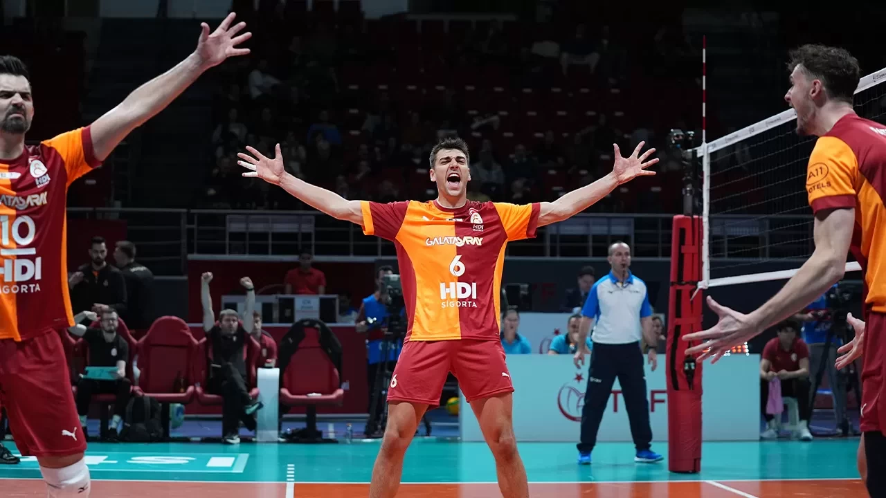 CEV Şampiyonlar Ligi’nde Türk derbisinde kazanan Galatasaray