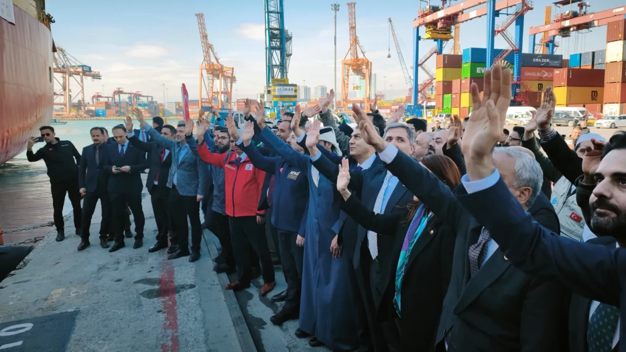 Türkiye’den Sudan’a iyilik köprüsü: 2 bin 600 ton insani yardım yola çıktı!