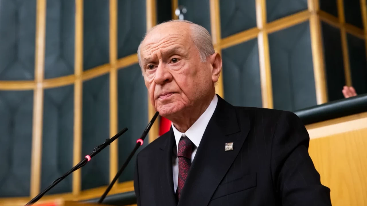 MHP Lideri Bahçeli: 'ABD Başkanı Trump'ın sözleri çivisi çıkmış dünyadır'