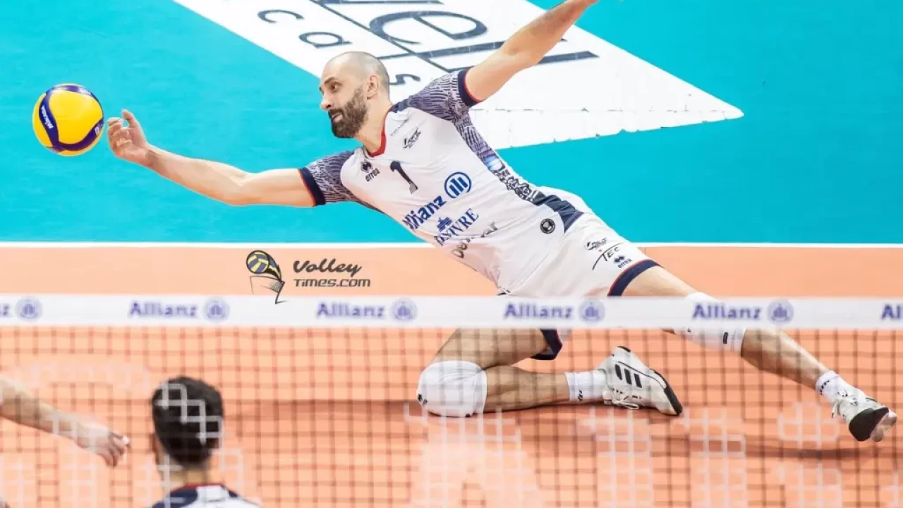 Halkbank’ta hedef galibiyet: Kaziyski Knack maçını değerlendirdi