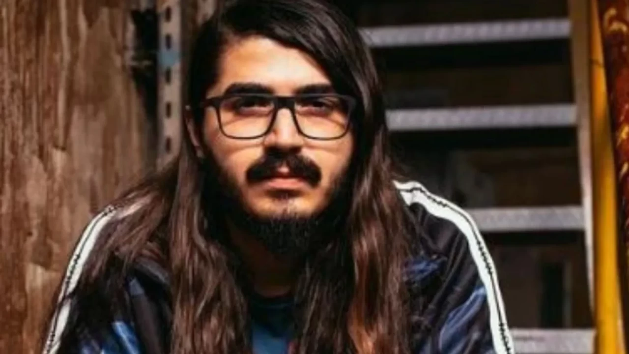 Kemal Can Parlak Kimdir? Kendine Müzisyen Yakalama Kararı Nedeni!