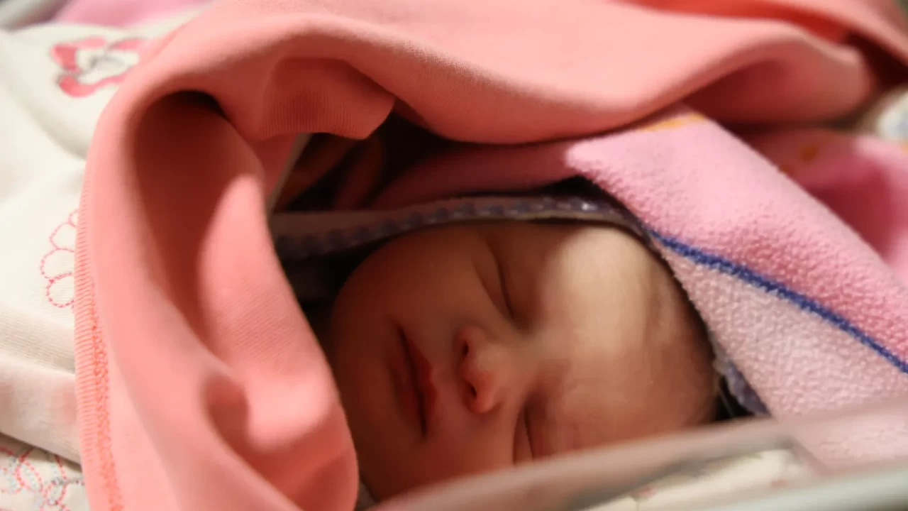 Yeni yılın ilk dakikalarında dört bebek dünyaya geldi