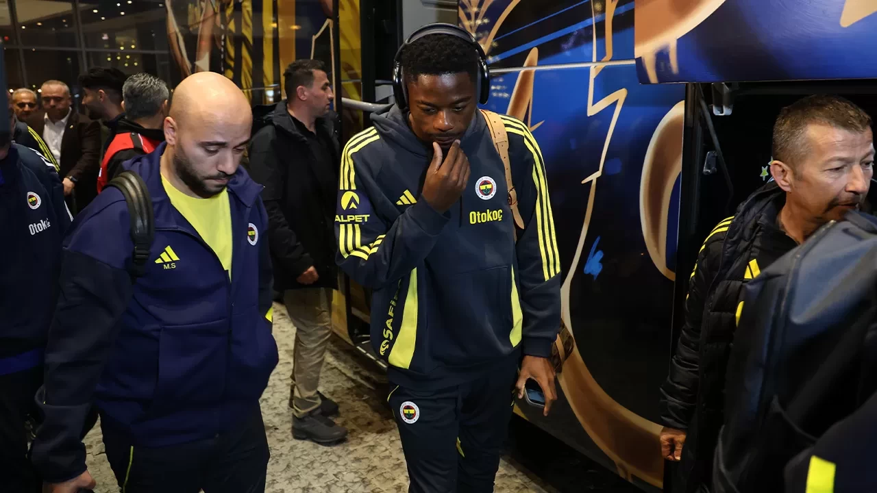 Fenerbahçe, Samsunspor maçı için Adana’da: İşte kamp kadrosu