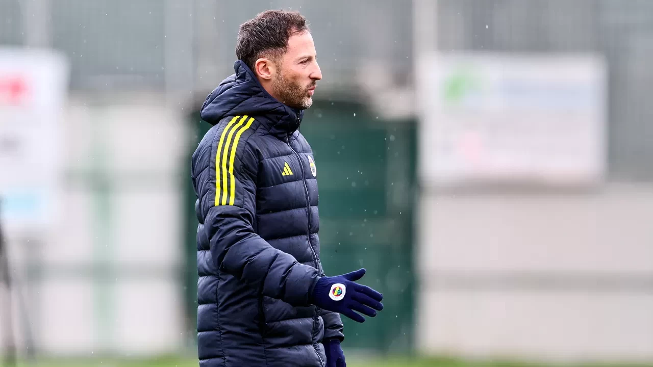 Fenerbahçe, UEFA Avrupa Ligi'ndeki FCSB maçı hazırlıklarına başladı