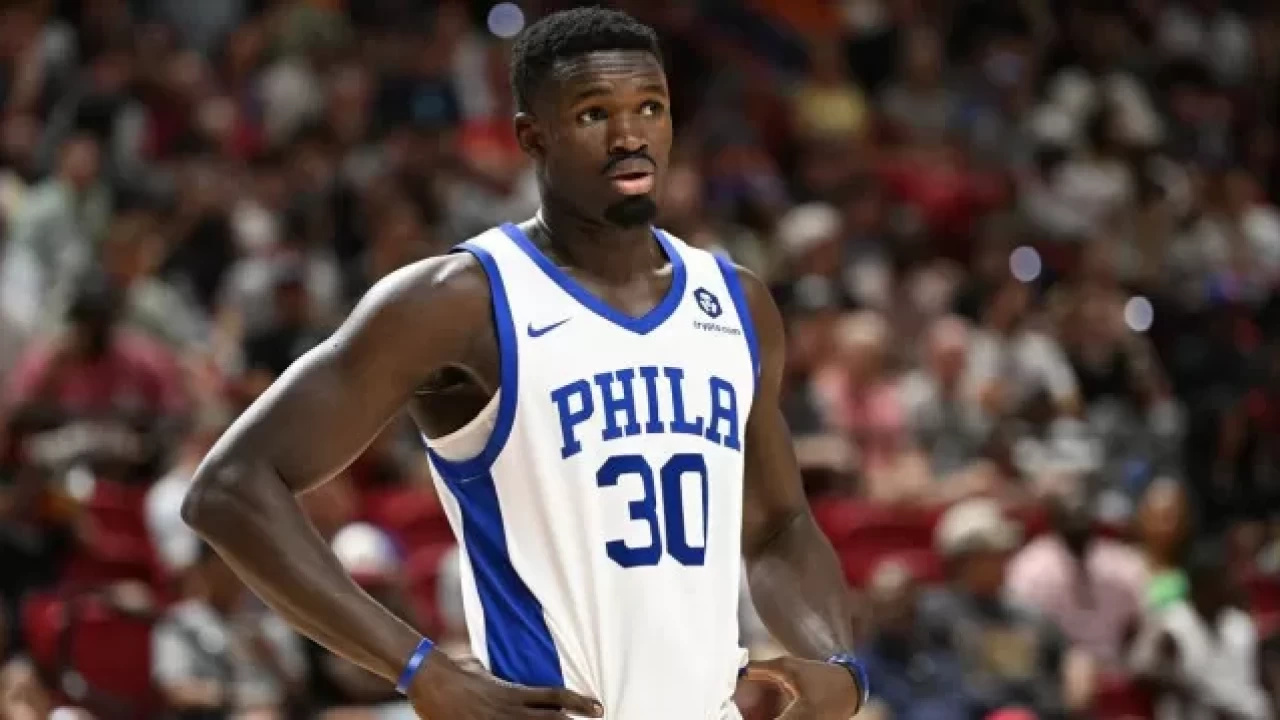 Philadelphia 76ers, Adem Bona'nın yıldızlaşmasıyla Bucks'ı devirdi