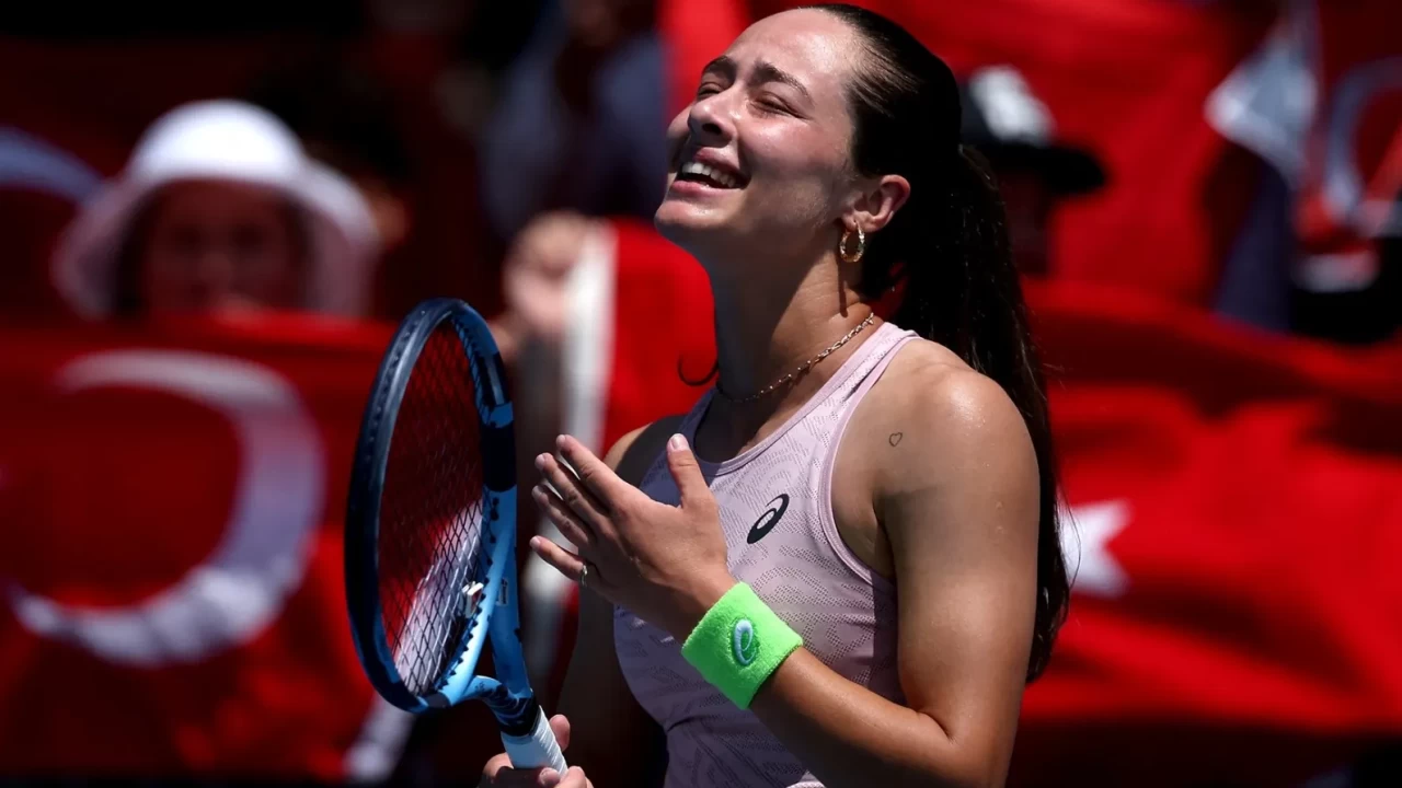 Milli gururumuz Zeynep Sönmez Avustralya Açık’ta durdurulamıyor!