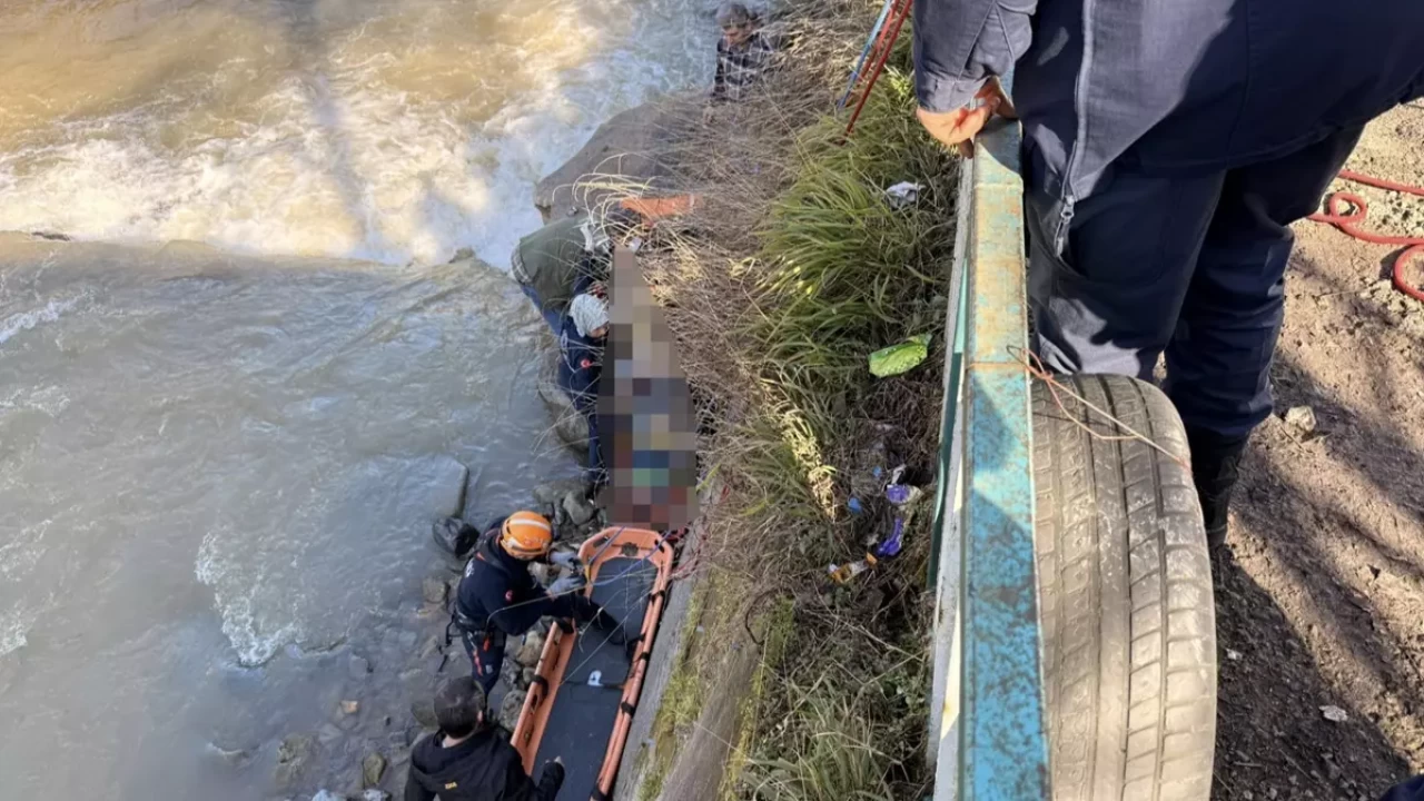 Rize’de araç yıkarken düşen kişi hayatını kaybetti