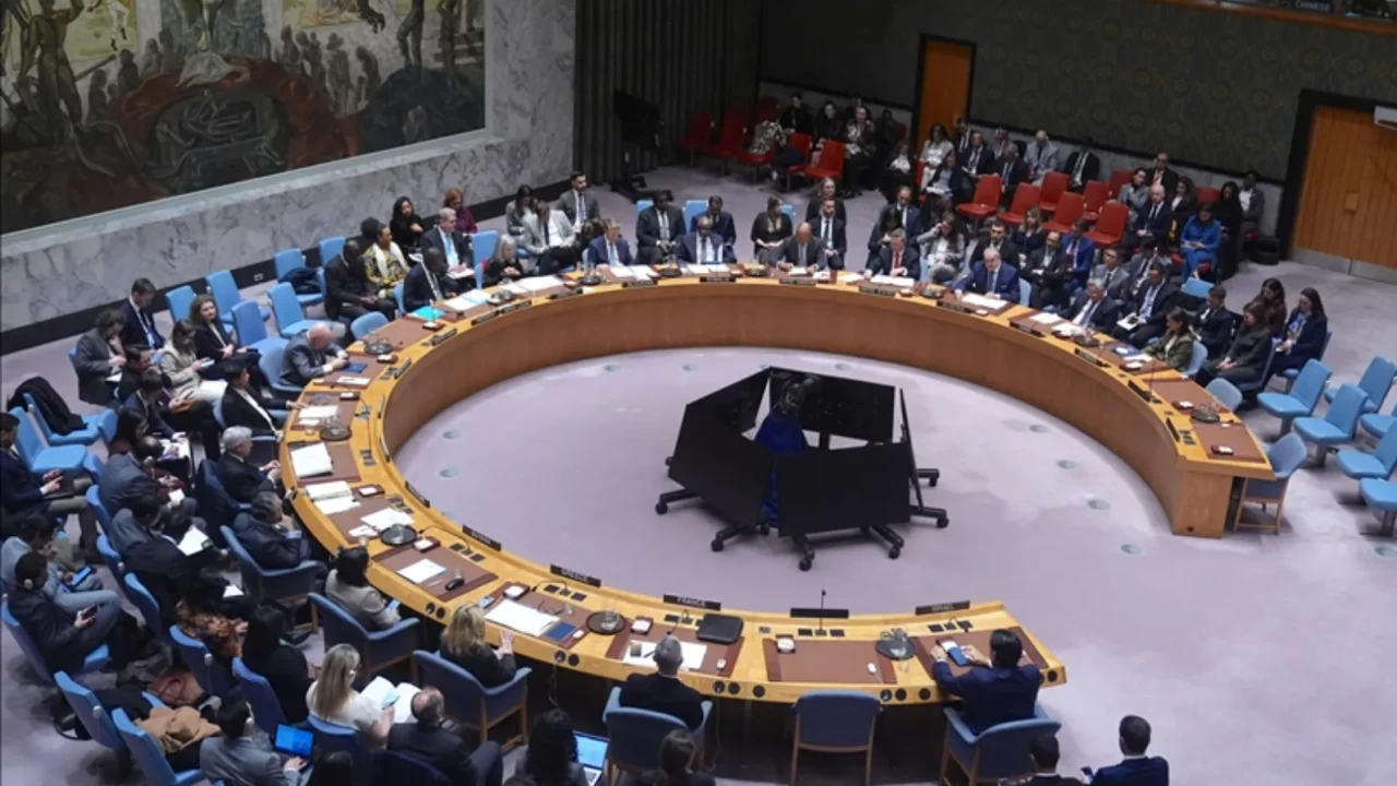 BM Güvenlik Konseyi'nde Venezuela krizi! ABD’ye tepki yağdı