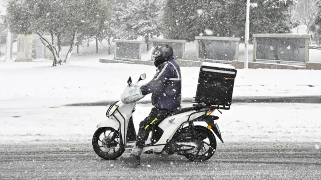 Kocaeli’de motosiklet, scooter ve motokuryelerin trafiğe çıkışı yasaklandı