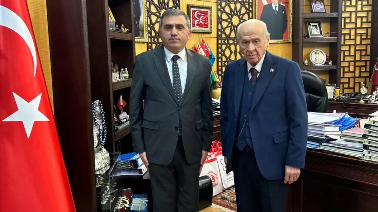 MHP lideri Bahçeli, Samsun İl Başkanı Mucur’u kabul etti: Teşkilat çalışmaları ve yeni il binası masada