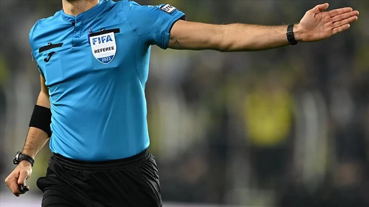 TFF, 2026 yılında FIFA kokartı takacak Türk hakemleri açıkladı