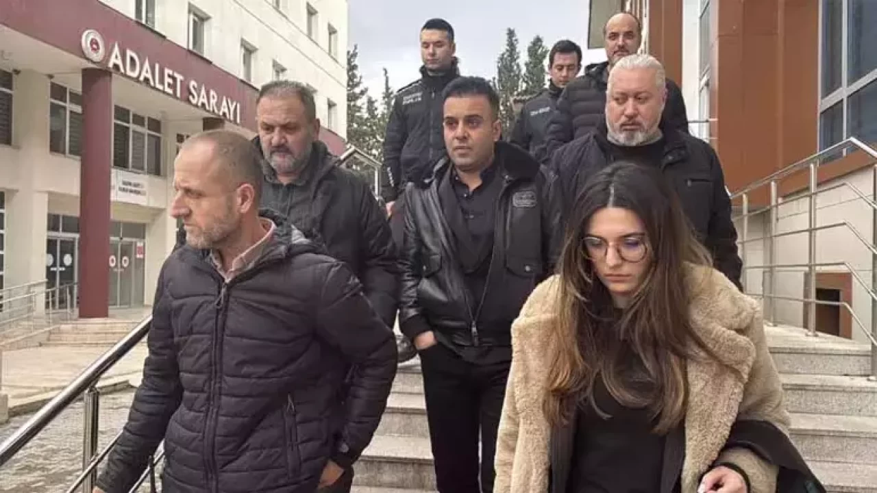 Şarkıcı Güllü’nün kızı Tuğyan’ın eski sevgilisi adli kontrolle serbest bırakıldı