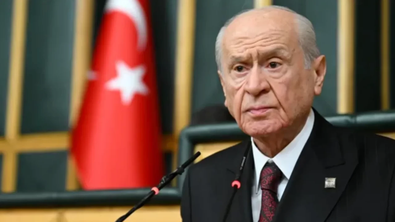 MHP Lideri Bahçeli'den Ahmet Özer kararına tepki: Terörsüz Türkiye'ye taban tabana zıt