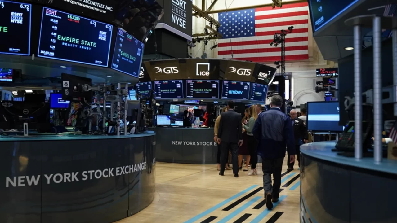 New York borsası enflasyon verileri sonrası düşüşle kapandı