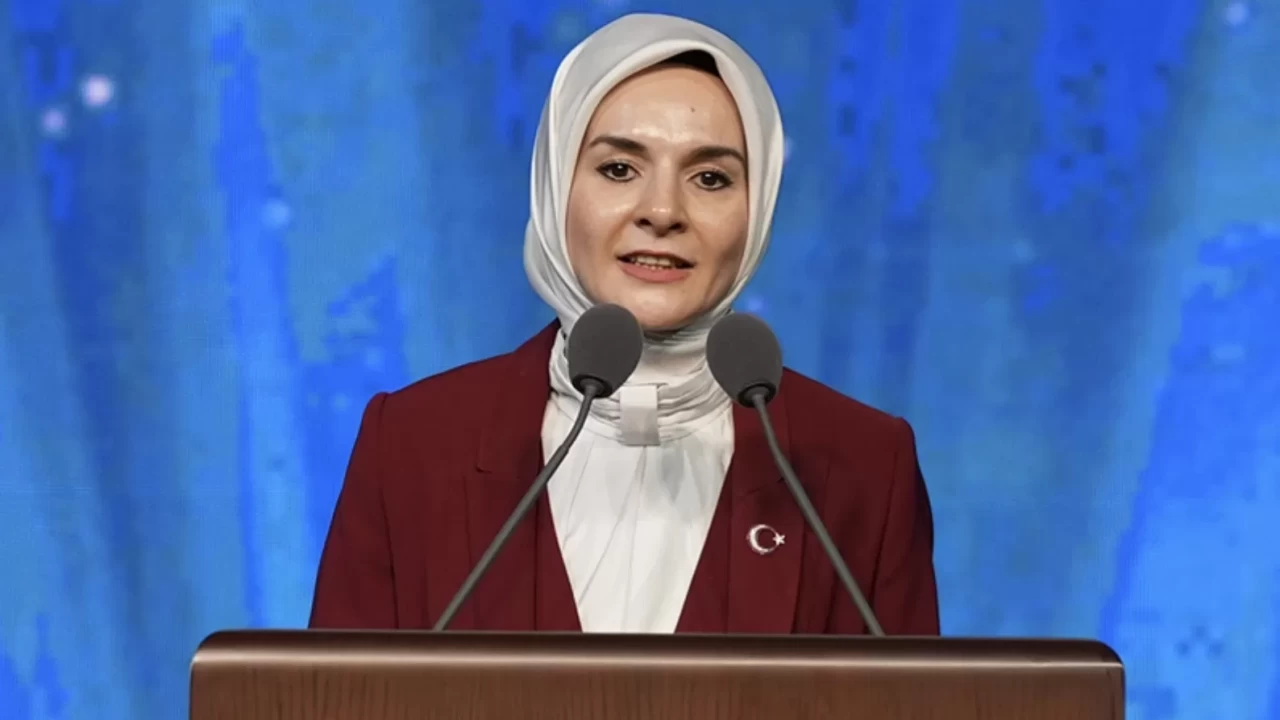 Bakan Göktaş duyurdu: 'Ulusal Vefa Programı'na 5.1 milyar lira kaynak ayırdık'