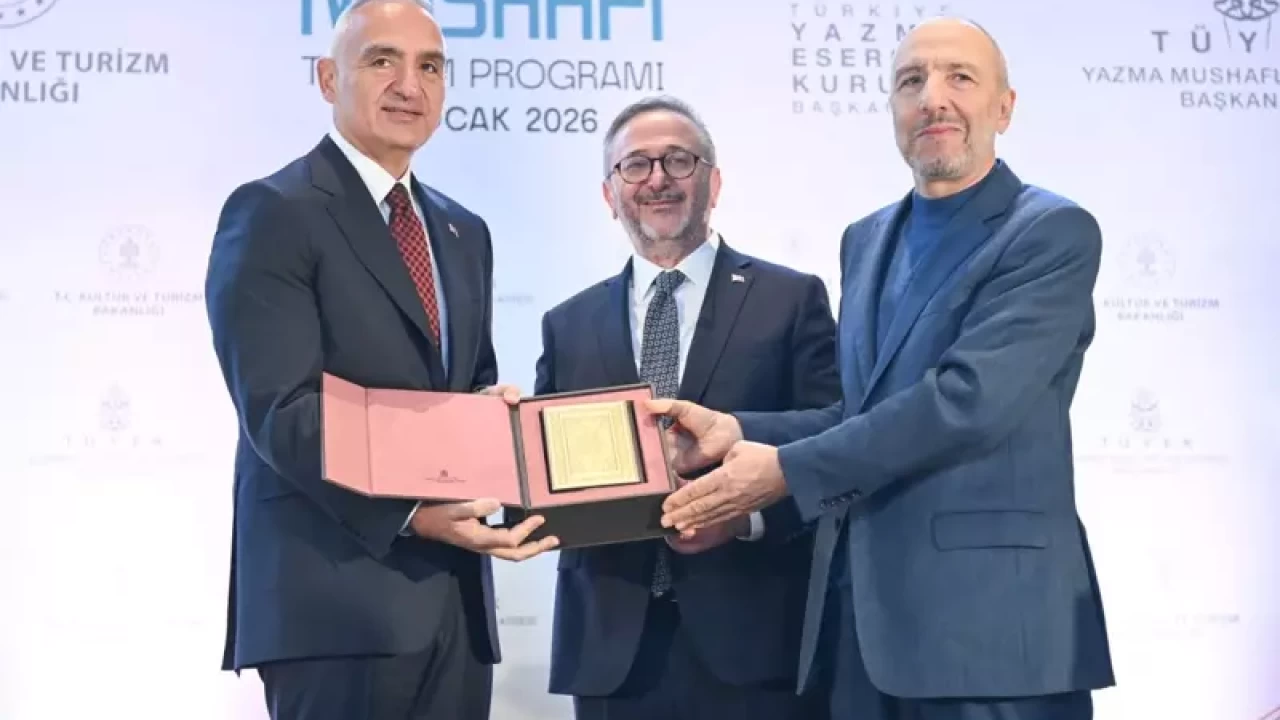 Bakan Ersoy: Asırlık Mushaf-ı Şerif’i en gelişmiş tekniklerle bastık