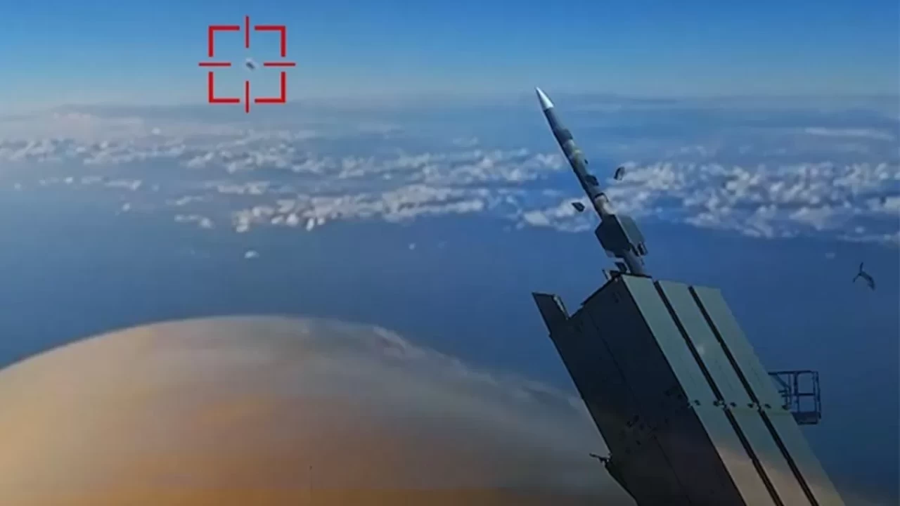 ÇELİKKUBBE gücüne güç kattı: SİPER-1 hedefi nokta atışıyla vurdu!