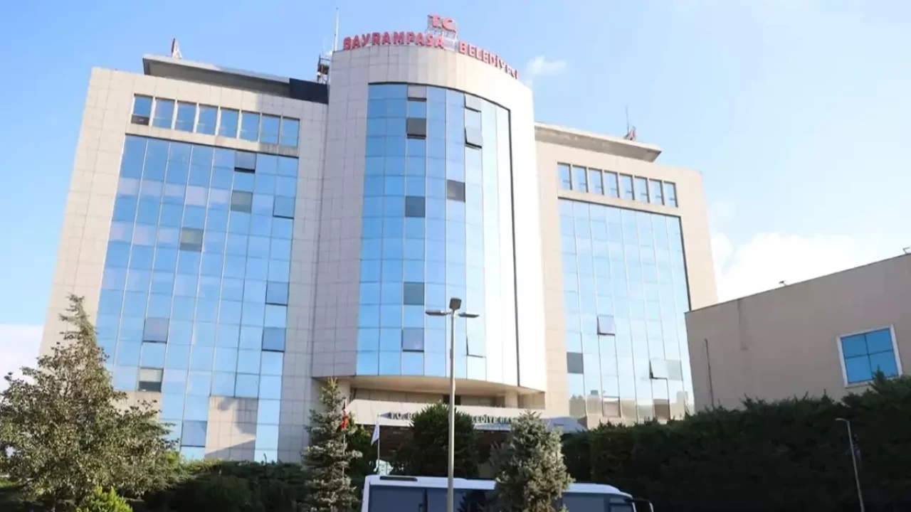 Yolsuzluk soruşturmasında 12 şüpheli gözaltına alındı, 4'ü adliyeye sevk edildi!