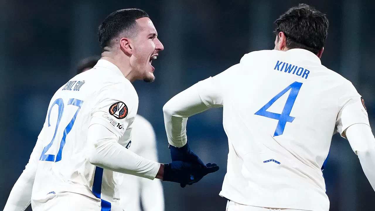 Porto, UEFA Avrupa Ligi'nde Viktoria Plzen deplasmanından son dakikada 1 puanla döndü: Deniz Gül sahne aldı