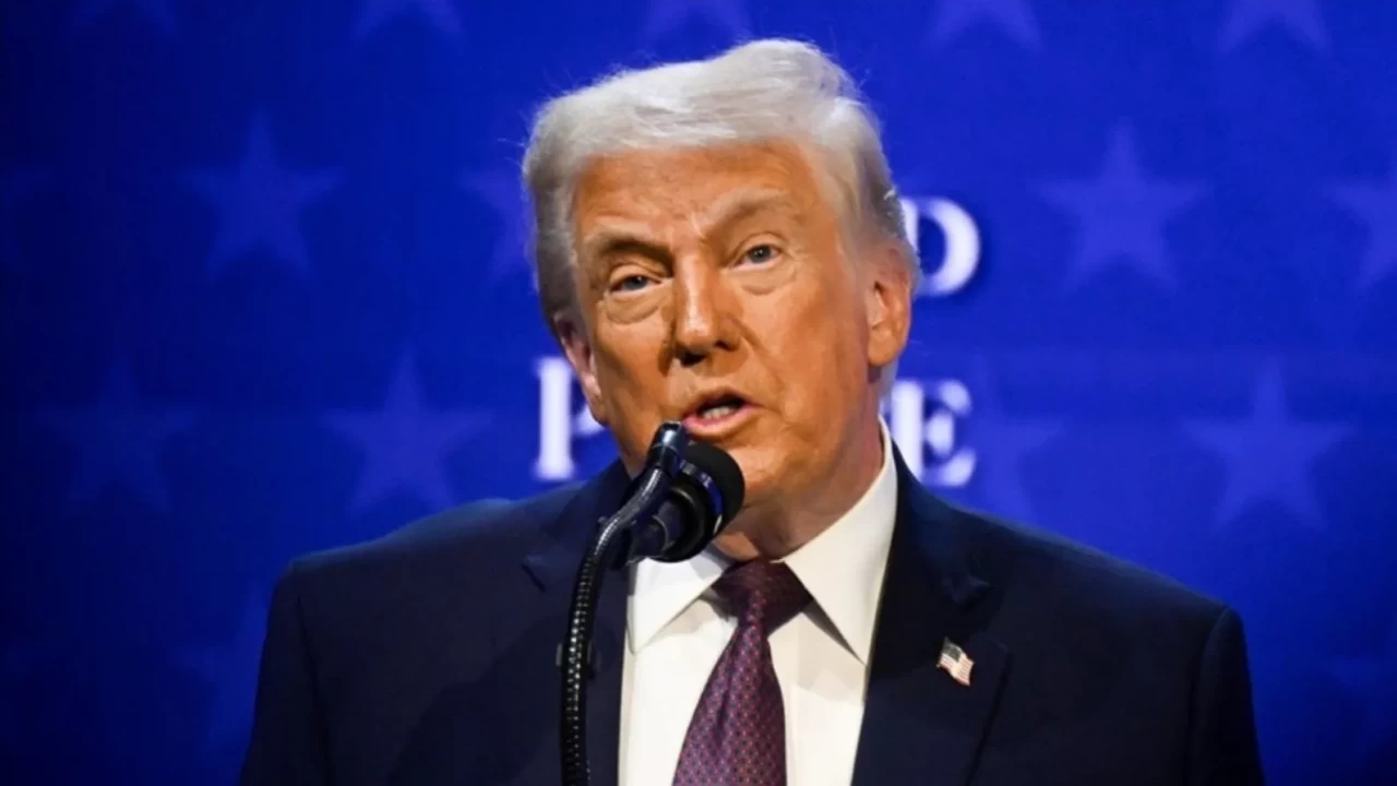 Trump Iowa’da bombayı patlattı:  İran’a doğru dev bir donanma gidiyor