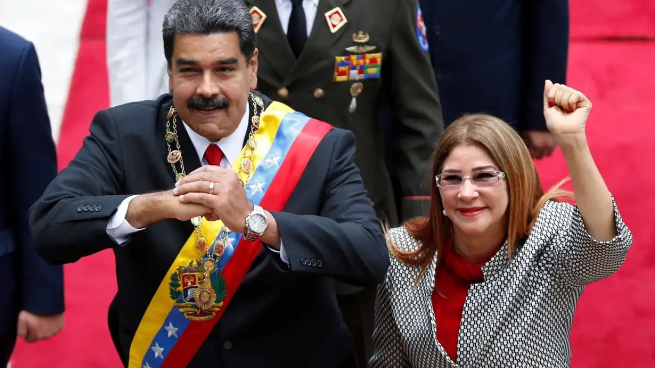 Venezuela Devlet Başkan Yardımcısı: Maduro ile eşinin hayatta olduklarına dair kanıt istiyoruz