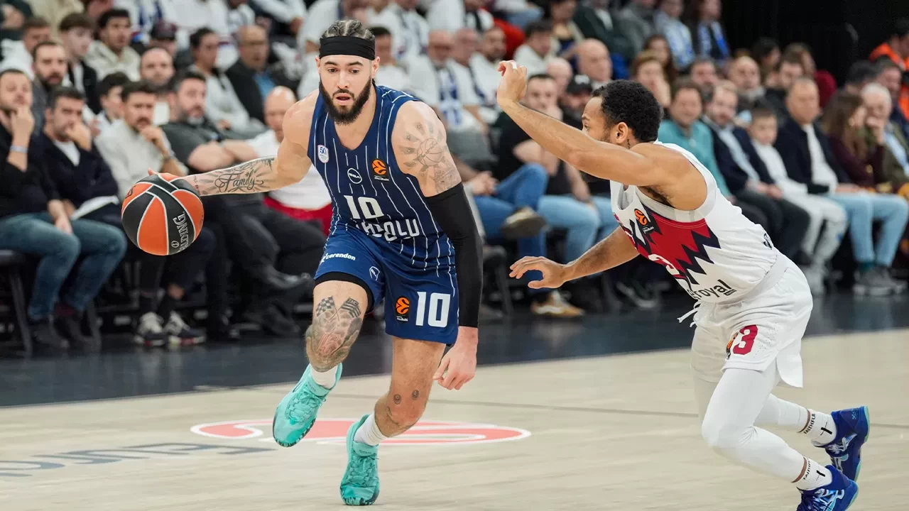 Anadolu Efes EuroLeague’de Baskonia’yı farklı geçti | Maç Sonucu Anadolu Efes 89-75 Baskonia