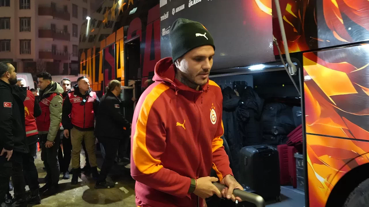 Galatasaray, Süper Kupa yarı finali için Gaziantep’te: Coşkulu karşılama