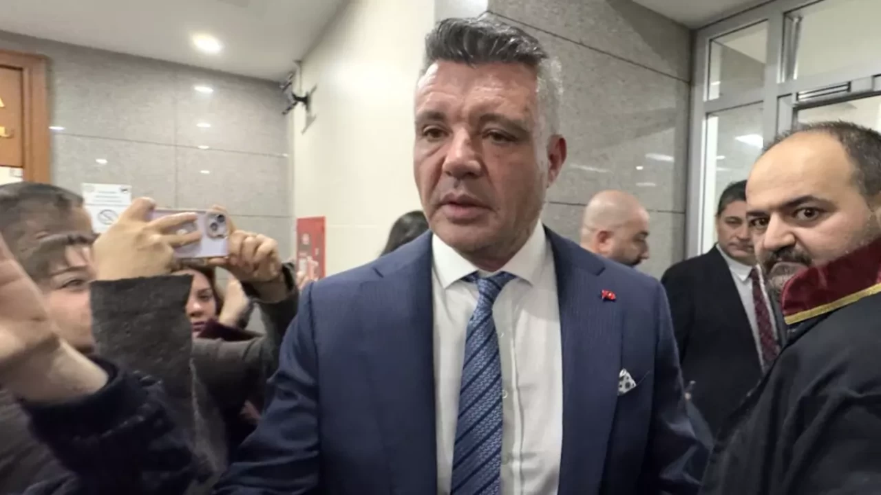 Fenerbahçe Başkanı Saran hakim karşısında: “Aylık gelirim 5 milyon, suçlamaları reddediyorum”