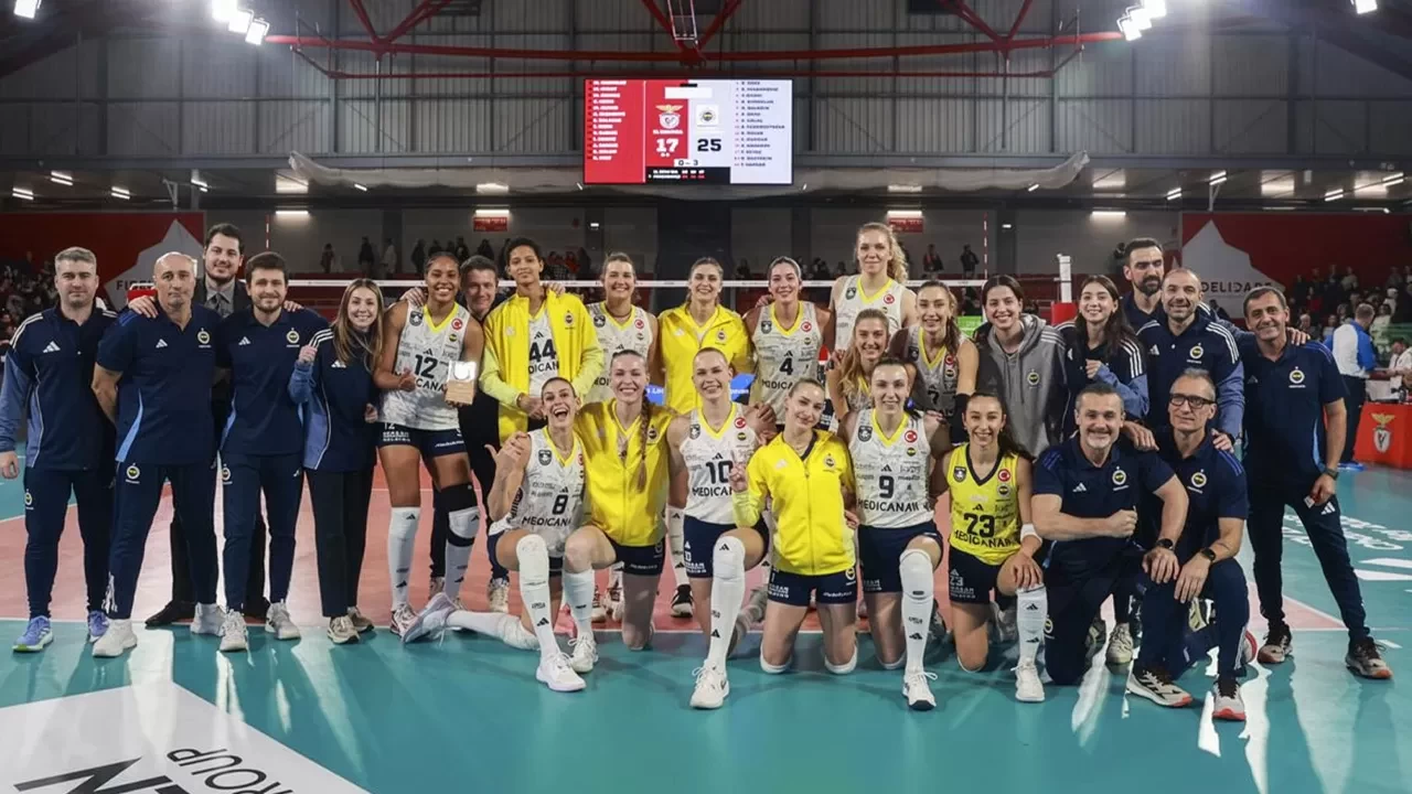 Fenerbahçe Kadın Voleybol Takımı, CEV Kadınlar Şampiyonlar Ligi'nde çeyrek finale yükseldi