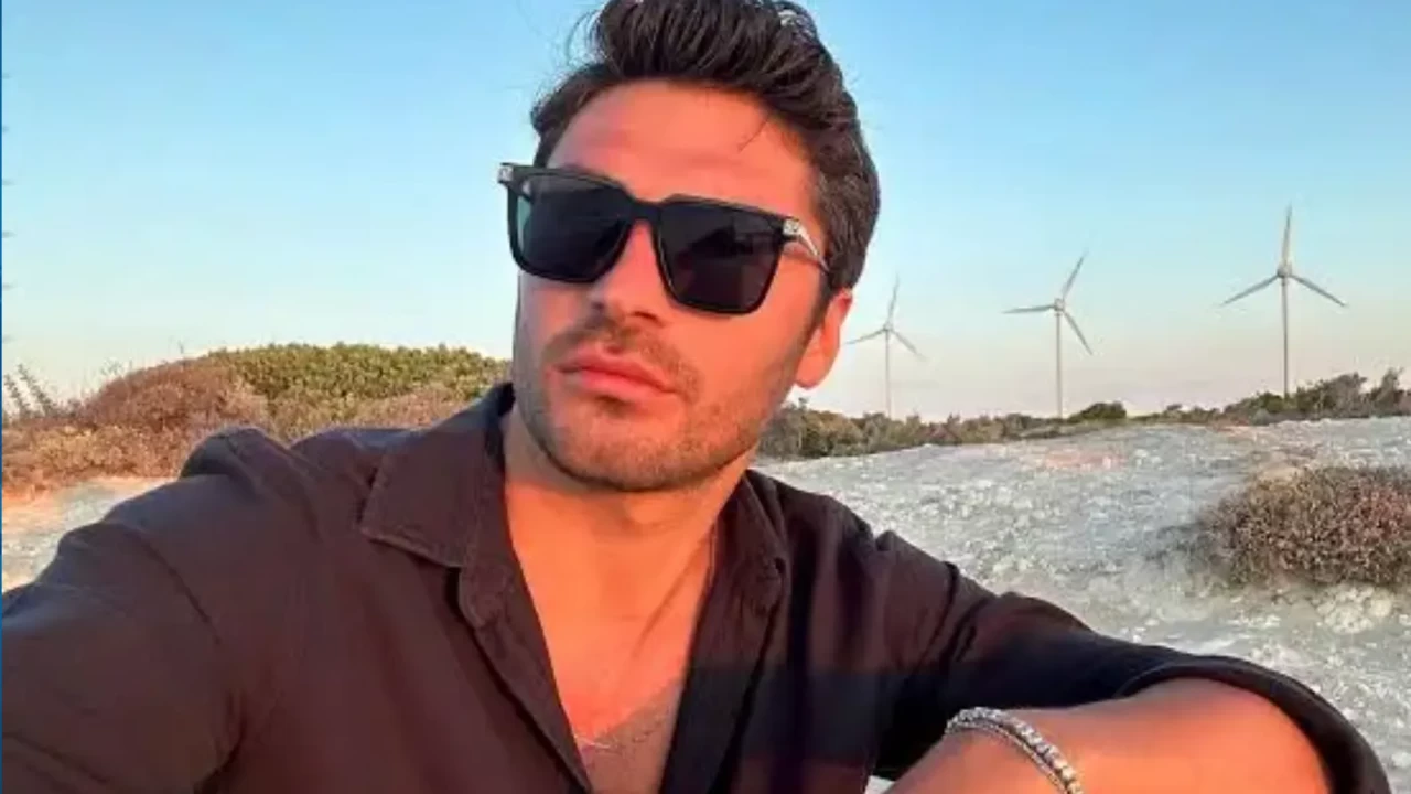 Kızılcık Şerbeti'nin Yeni Fatih'i Emre Dinler Kimdir? (Oynadığı Diziler)