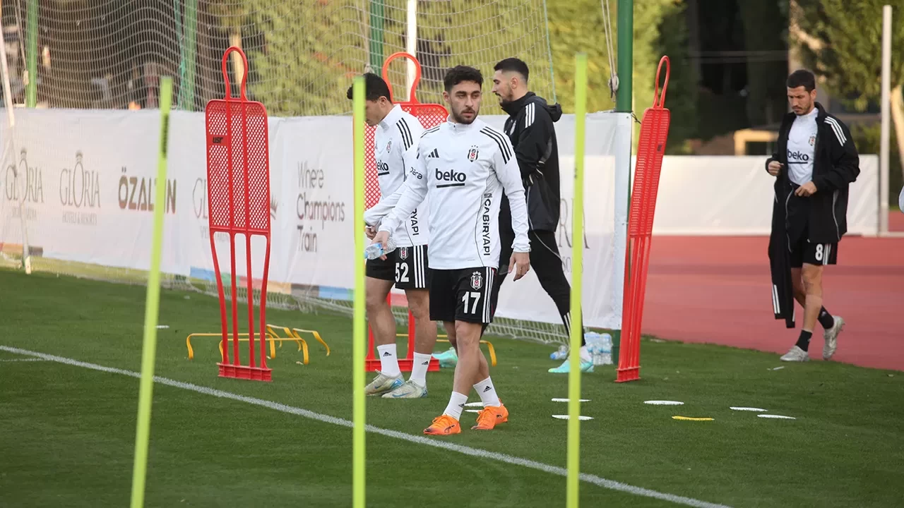 Beşiktaş, Antalya kampında devre arası hazırlıklarını sürdürdü