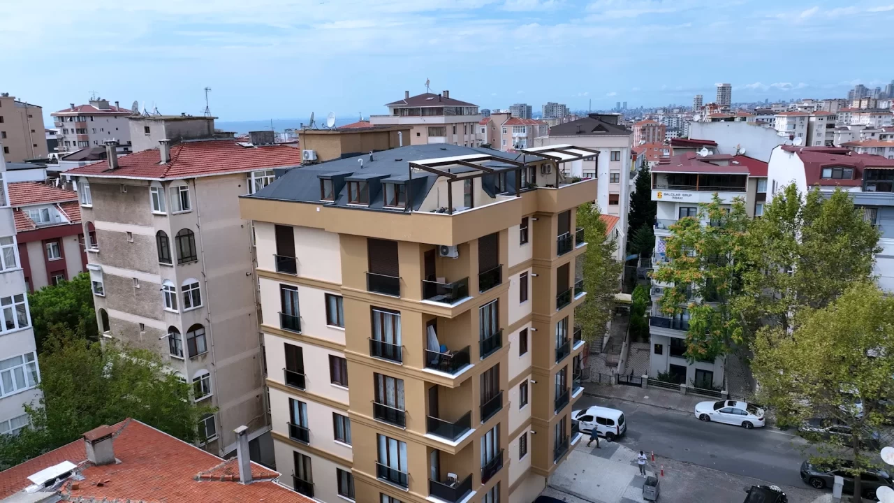 Bakan Kurum’dan yarısı bizden paylaşımı: Sağlam ve güvenli yuvalar hayal değil