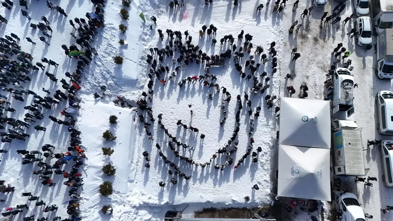 Çambaşı Yaylası Kış Festivali'nde coşku doruğa ulaştı