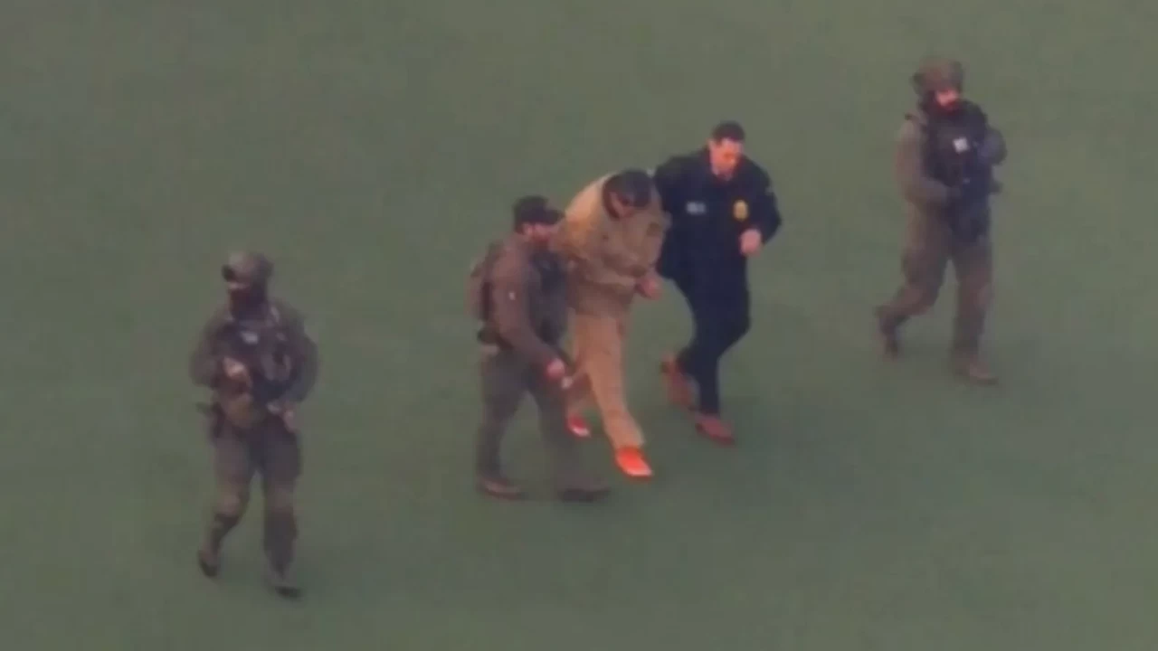 Son dakika... Maduro ve eşi mahkemeye götürülüyor!