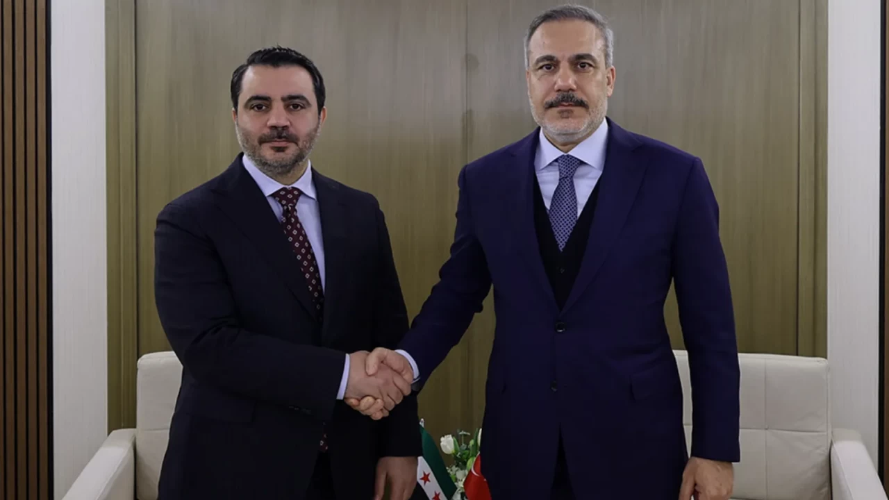 Bakan Fidan’dan Suriye Dışişleri Bakanı Şeybani ile kritik görüşme