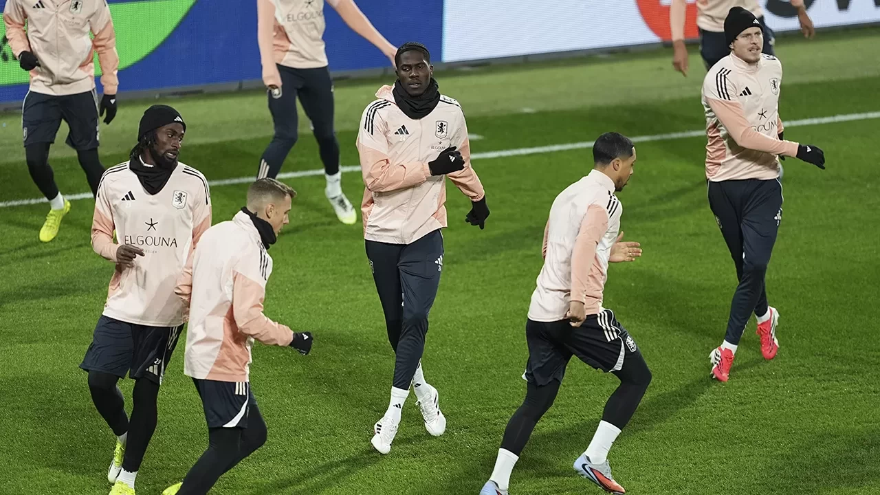 Aston Villa, UEFA Avrupa Ligi'nde Fenerbahçe maçı öncesi hazırlıklarını tamamladı