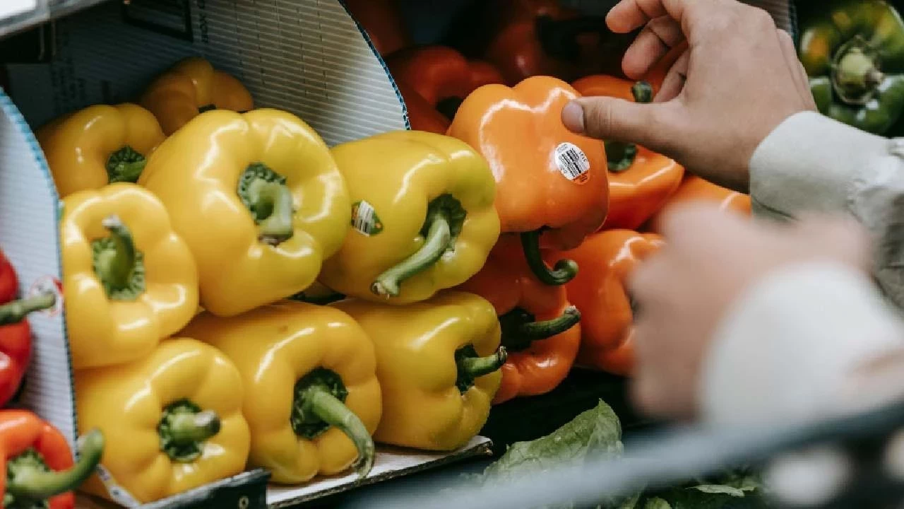 Ocakta zam şampiyonu belli oldu: En çok artan ve ucuzlayan ürünler