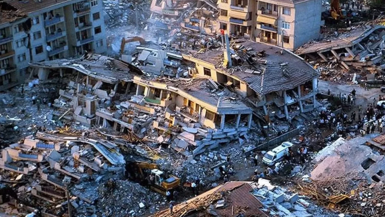 MHP’den 6 Şubat depremlerinin yıl dönümünde anma mesajı