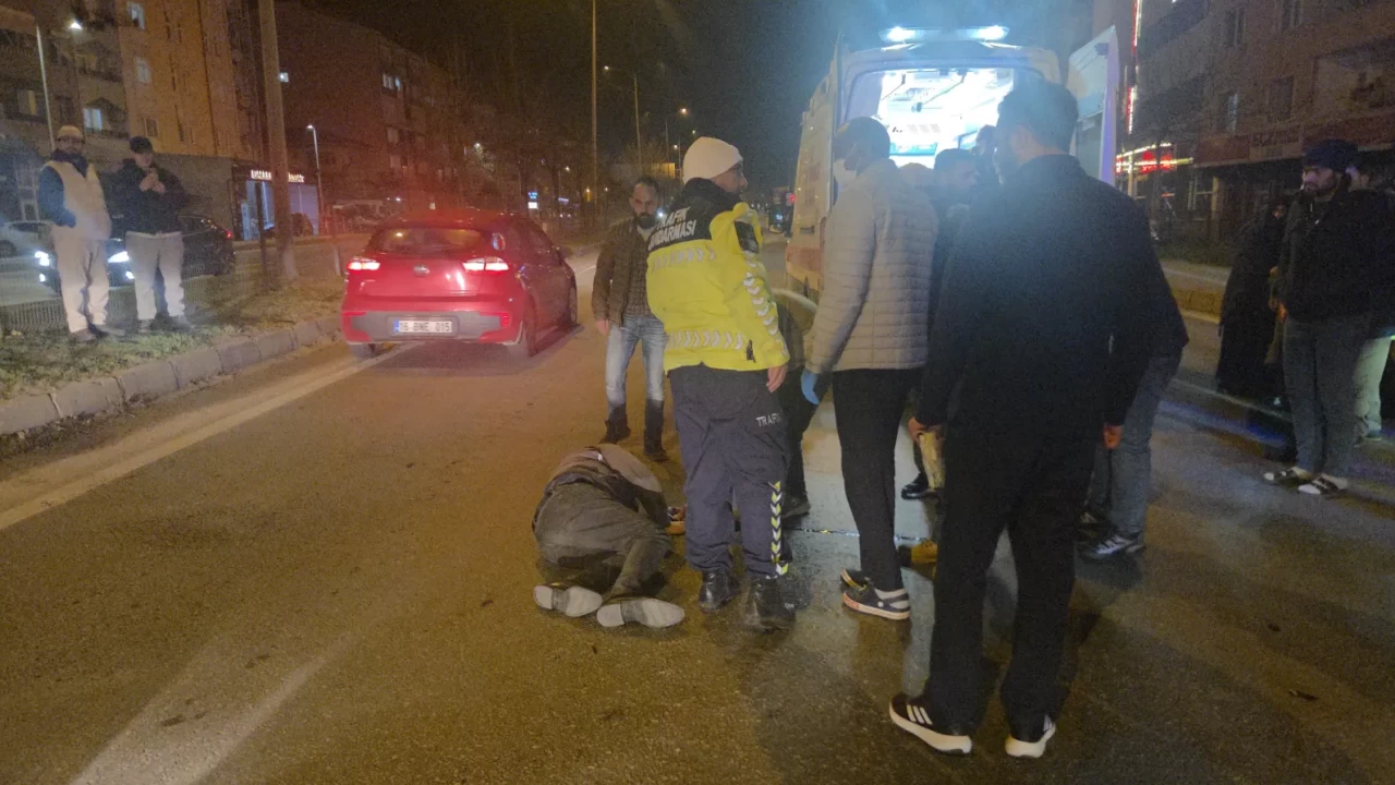 Bursa’da motosiklet yayaya çarptı! İki kişi yaralandı