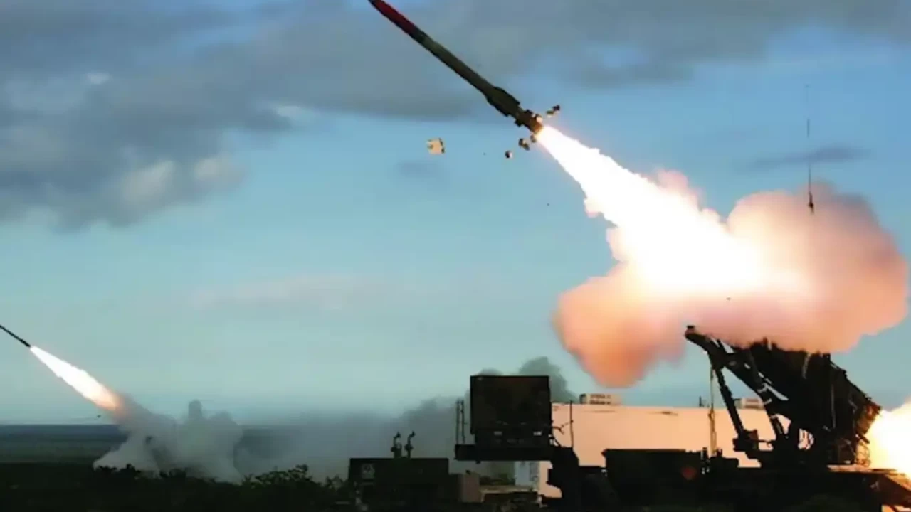 Ukrayna'ya gece yarısı bombardımanı: 7 füze, 328 İHA havalandı