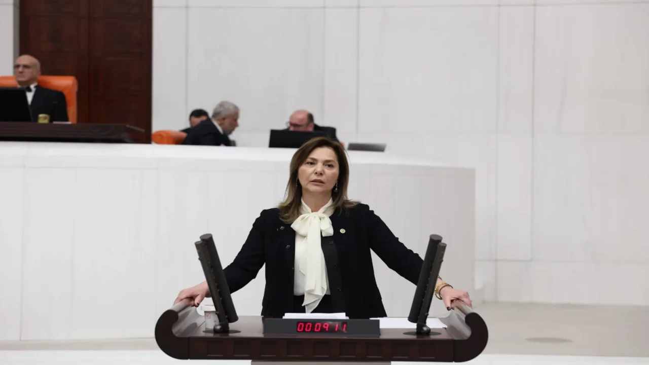 MHP’li Ayşe Sibel Ersoy’dan 6 Şubat depremlerinin 3. yıldönümüne ilşkin anma mesajı
