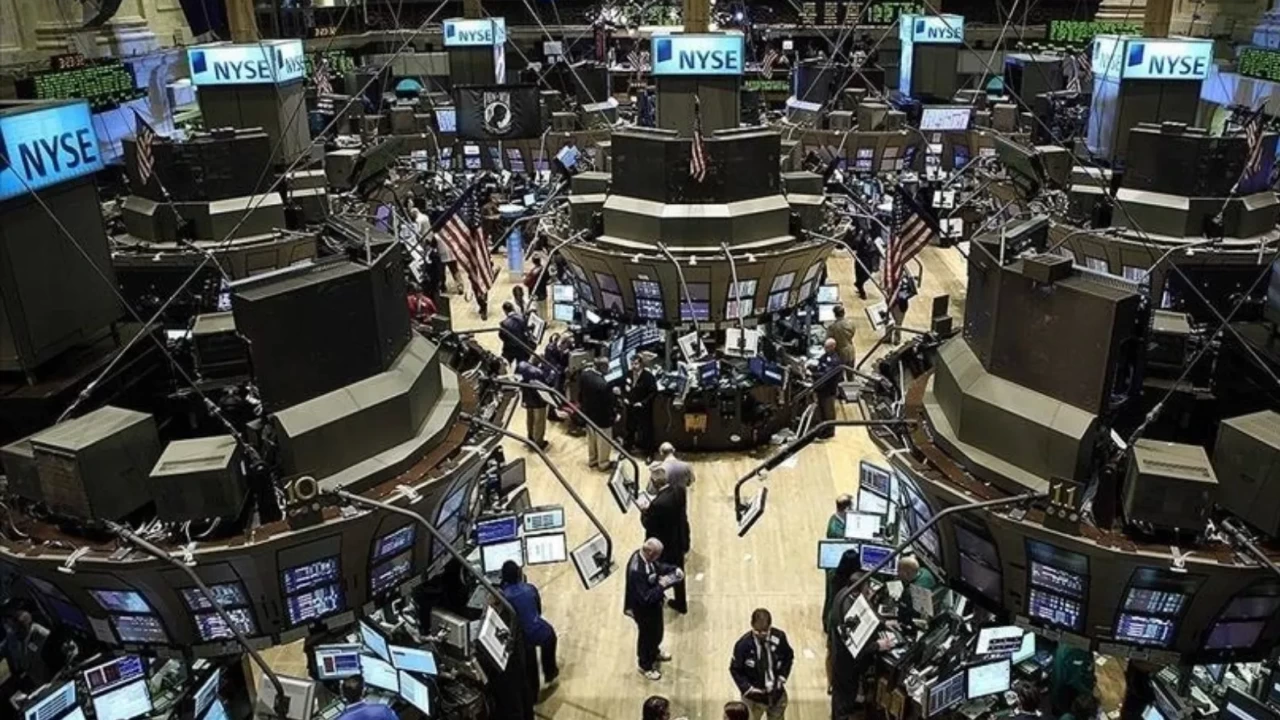 Dolar ve altını olanlar dikkat! ABD verisi sonrası kartlar yeniden karılıyor