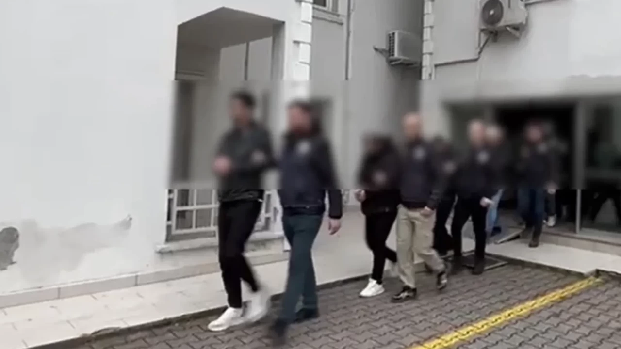 12 ilde 'Çevrimiçi çocuk müstehcenliği' operasyonu: 13 tutuklama!